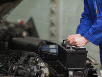 [ẢNH] Những lưu ý chăm sóc ô tô, xe máy khi ít sử dụng trong giai đoạn giãn cách xã hội