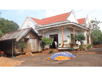 [ẢNH] Xúc động gia cảnh bất ngờ của H'hen Niê sau ánh hào quang