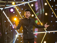 [ẢNH] Ca sĩ Đan Trường ở tuổi 44: Sự nghiệp thành công, hôn nhân viên mãn