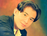 [ẢNH] Ca sĩ Đan Trường ở tuổi 44: Sự nghiệp thành công, hôn nhân viên mãn