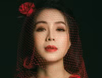 [ẢNH] Cuộc hôn nhân kín tiếng của Hồng Diễm – 