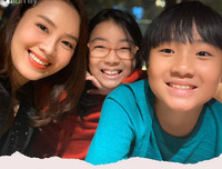 [ẢNH] Cuộc hôn nhân kín tiếng của Hồng Diễm – 