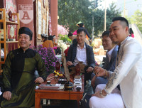 [ẢNH] Ấm áp không khí Tết ba miền rộn ràng Hà Nội