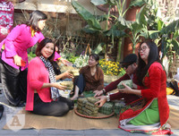 [ẢNH] Ấm áp không khí Tết ba miền rộn ràng Hà Nội