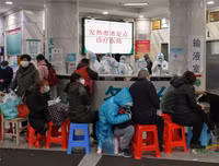 [ẢNH] Vì sao người lớn lại dễ bị nhiễm virus corona hơn trẻ em?