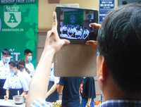 [Ảnh] Xúc động trước tâm sự của trẻ tự kỷ dành tặng cha mẹ nhân dịp Vu Lan