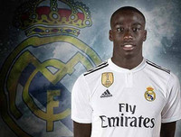 [Ảnh] Đội hình 