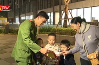 Tuyên truyền PCCC gắn với trải nghiệm thực tế tại chung cư dịp giáp Tết