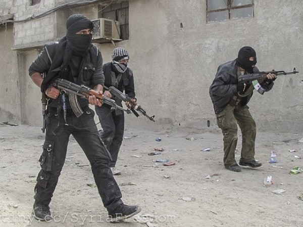 Hai nhóm đồng minh của FSA choảng nhau dữ dội ở Afrin ảnh 1