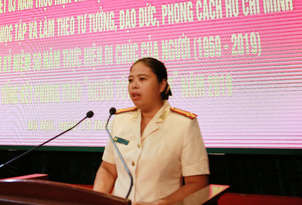 Bình dị theo gương Bác! ảnh 2