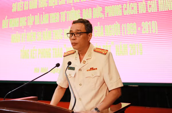 Bình dị theo gương Bác! ảnh 3