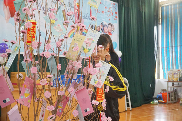 Rộn ràng không khí Tết dành cho trẻ em có hoàn cảnh đặc biệt tại Ba Vì, Hà Nội ảnh 8