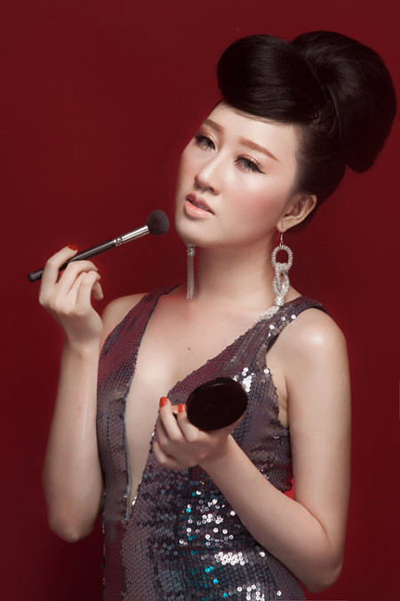 Hoa hậu Huỳnh Thuý Anh “mưu tính” chuyện tương lai ảnh 4