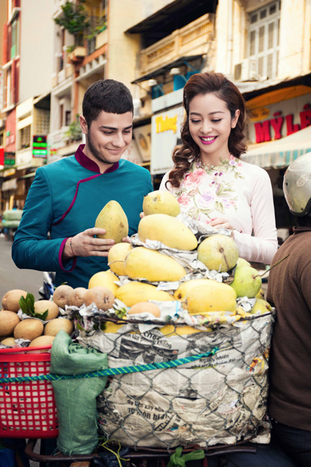 Bạn nhảy cầu hôn Jennifer Phạm bằng… 1 quả na ảnh 3