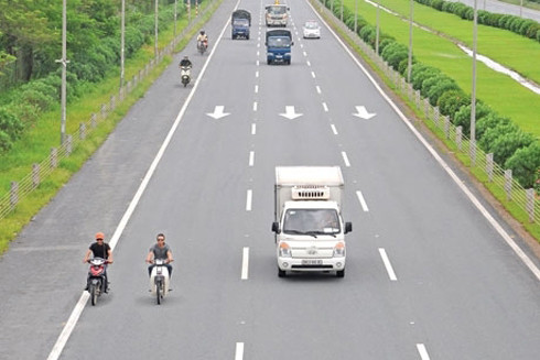 Quy định pháp luật về việc xử lý xe máy đi vào đường cao tốc ảnh 1