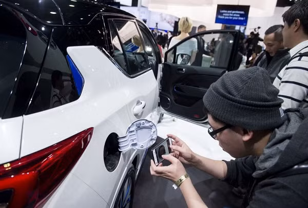 Những mẫu xe được mong chờ nhất thế giới khoe "đường cong" tại Detroit ảnh 8