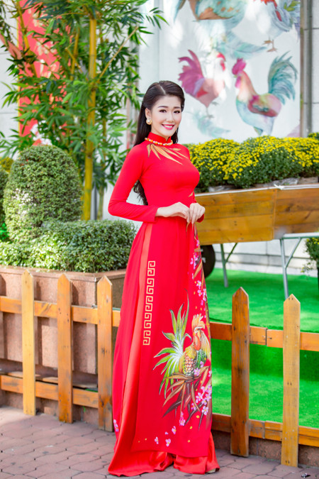 Á khôi "Người đẹp xứ Dừa" Xuân An e ấp áo dài dạo phố xuân ảnh 4 Á khôi "Người đẹp xứ Dừa" Xuân An e ấp áo dài dạo phố xuân ảnh 4