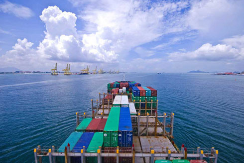 Không để tham vọng độc chiếm Biển Đông đe dọa tự do thông thương trên biển ảnh 1