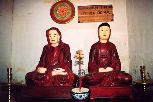 Góc khuất lịch sử và chuyện 2 pho tượng trong chùa Cầu Đông trên phố Hàng Đường ảnh 1 Góc khuất lịch sử và chuyện 2 pho tượng trong chùa Cầu Đông trên phố Hàng Đường ảnh 1