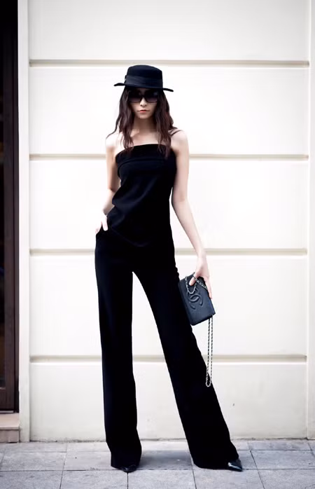 Người mẫu Thanh Tú lạ lẫm với thời trang đa phong cách ảnh 4