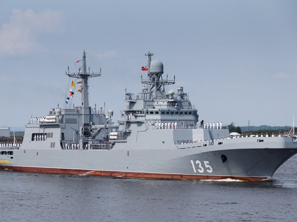 Nga sẽ chế tạo tàu sân bay trực thăng đầu tiên dựa trên tàu chiến Ivan Gren vào năm 2024 ảnh 1