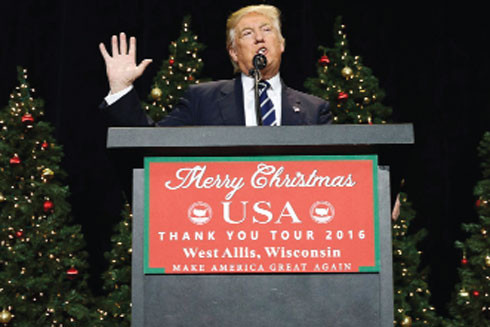 Công việc kiếm tiền "tầm thường" của những người quyền lực ảnh 1