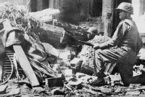 Hà Nội vừa ăn Tết, vừa đánh giặc ảnh 1