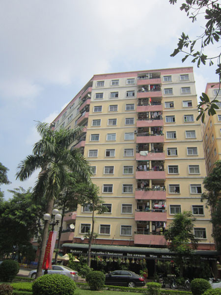  Tai nạn trẻ rơi từ trên cao: Vẫn chưa có giải pháp phòng ngừa hiệu quả ảnh 1