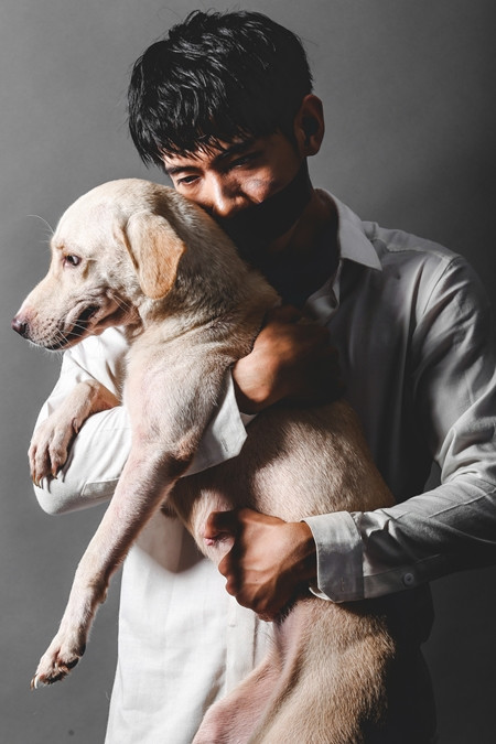 Quang Đăng kêu gọi ngừng ngược đãi loài chó qua hình ảnh ảnh 6 Quang Đăng kêu gọi ngừng ngược đãi loài chó qua hình ảnh ảnh 6