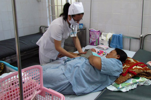 Người lao động có thể khiếu nại, khởi kiện, khi quá hạn chưa nhận được tiền thai sản ảnh 1