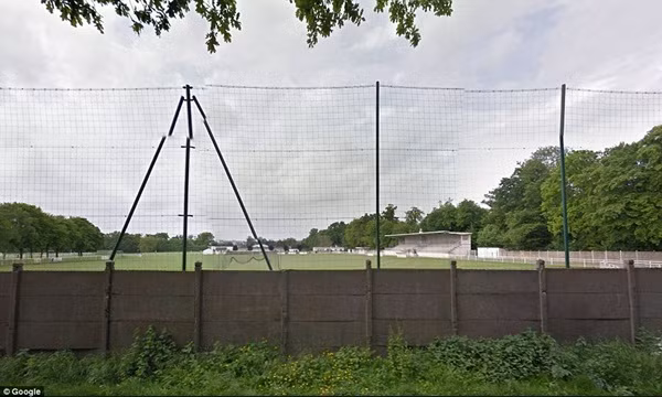 Tiết lộ đại bản doanh xa xỉ của đội tuyển Anh trong thời gian dự VCK Euro 2016 ảnh 9