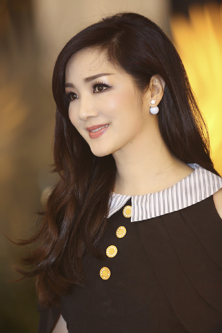 Ghen tị với nhan sắc không tuổi của Hoa hậu Giáng My ảnh 6