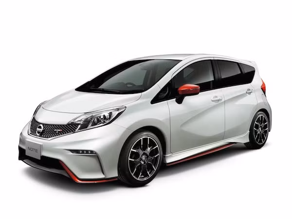 Chiêm ngưỡng dàn xe Nissan mang tới Tokyo Auto Salon 2015 ảnh 5