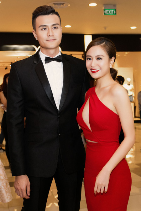 Hoàng Thuỳ Linh gợi cảm bên Vĩnh Thuỵ trong buổi ra mắt "Truy sát" ảnh 4 Hoàng Thuỳ Linh gợi cảm bên Vĩnh Thuỵ trong buổi ra mắt "Truy sát" ảnh 4