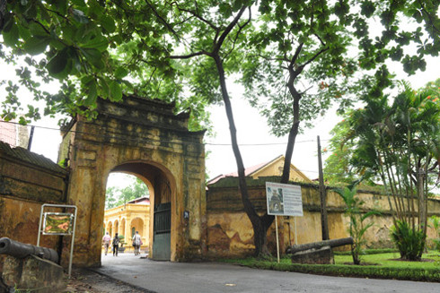 Dấu tích lịch sử, quân sự không thể lãng quên trên đường Hoàng Diệu ảnh 2