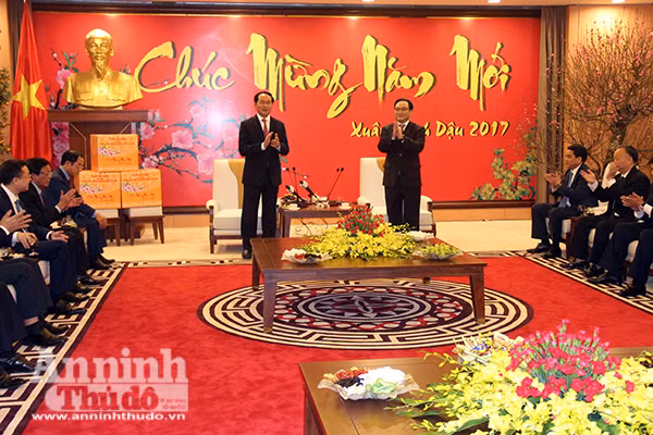 Chủ tịch nước Trần Đại Quang: Hà Nội là điểm sáng trong công tác đảm bảo an ninh trật tự ảnh 1