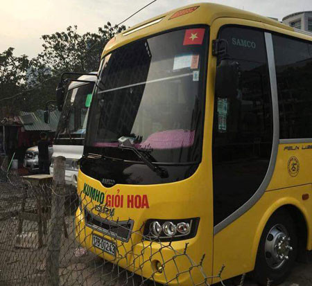 Kiên quyết xử lý xe khách "dù" đội lốt xe hợp đồng ảnh 2