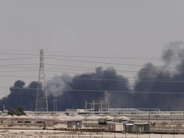 Tổng thống Mỹ gia tăng trừng phạt lên Iran sau vụ tấn công vào Saudi Arabia ảnh 1 Tổng thống Mỹ gia tăng trừng phạt lên Iran sau vụ tấn công vào Saudi Arabia ảnh 1