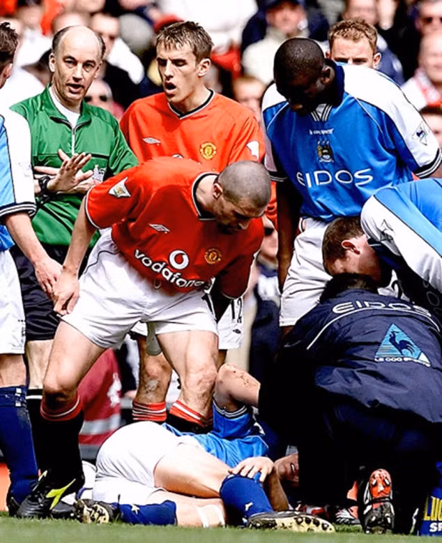 20 trận derby khốc liệt nhất bóng đá Anh ảnh 10