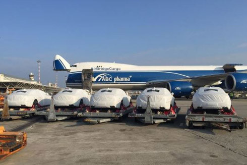 Papua New Guinea "chịu chơi" mua 40 siêu xe Maseratis phục vụ lãnh đạo APEC ảnh 1