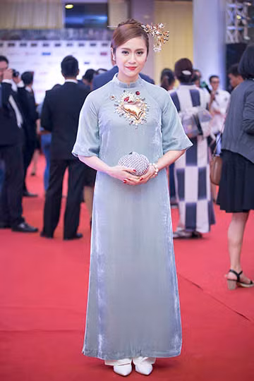 Thanh Thuý – nhà sản xuất quyến rũ tại Liên hoan phim quốc tế Hà Nội 2016 ảnh 3