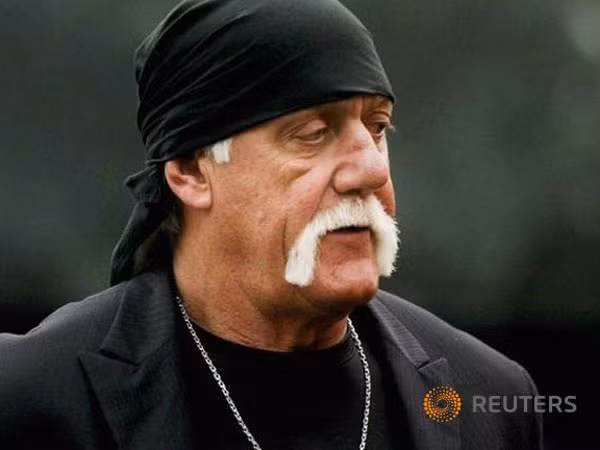 Được bồi thường 115 triệu USD vì bị tung video sex ảnh 1