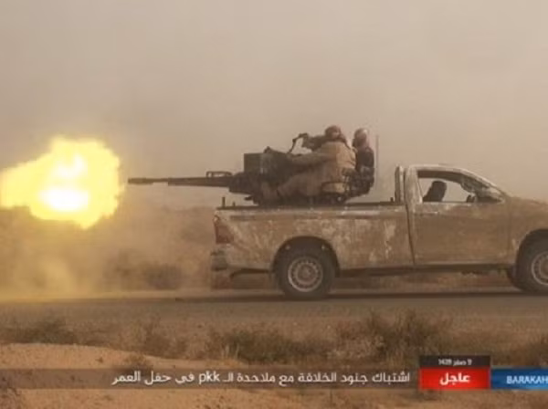 IS bất ngờ phản công lực lượng SDF ở mỏ dầu lớn nhất Syria ảnh 1 IS bất ngờ phản công lực lượng SDF ở mỏ dầu lớn nhất Syria ảnh 1