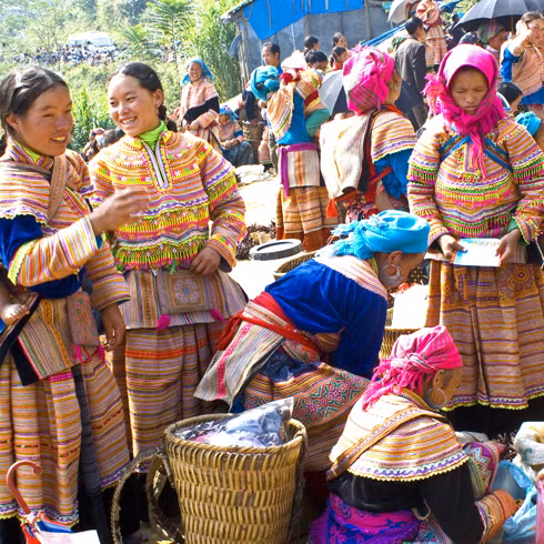 Lạc lối giữa phố núi Bắc Hà ảnh 2