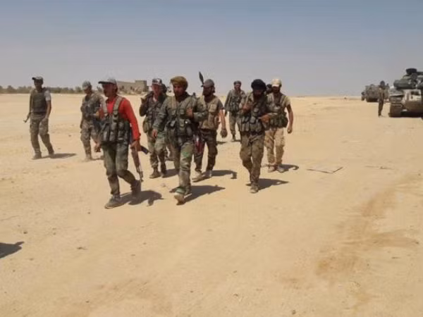 IS hoảng loạn trước cuộc tấn công như vũ bão của SAA ở miền trung Syria ảnh 1