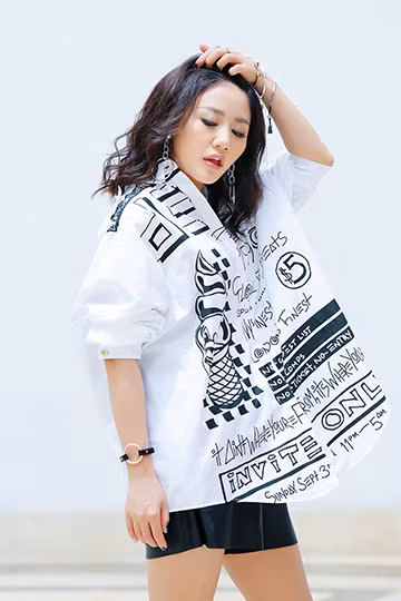 Văn Mai Hương trẻ trung ngồi "ghế nóng" cùng Issac, Bích Phương ảnh 4