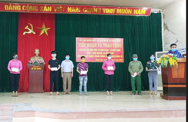 Gần 200 triệu ủng hộ phòng chống dịch Covid-19 từ Đồng Tâm, Mỹ Đức ảnh 1 Gần 200 triệu ủng hộ phòng chống dịch Covid-19 từ Đồng Tâm, Mỹ Đức ảnh 1