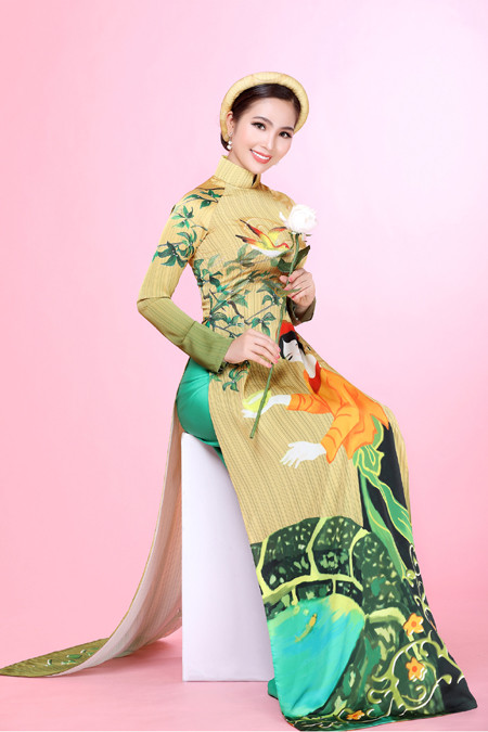 Hoa hậu Dương Kim Ánh lần đầu hát mở màn chương trình phát sóng trực tiếp ảnh 4 Hoa hậu Dương Kim Ánh lần đầu hát mở màn chương trình phát sóng trực tiếp ảnh 4