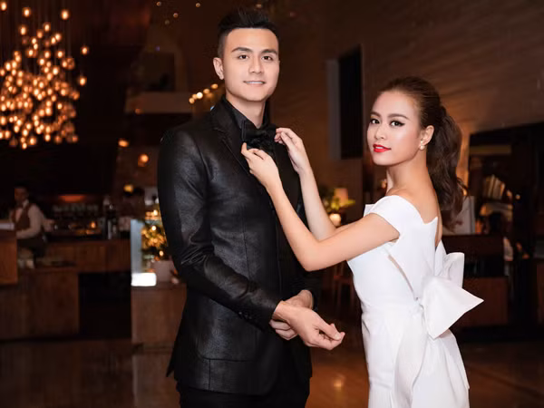 Hoàng Thuỳ Linh trình diễn "Bánh trôi nước", Vĩnh Thụy giật giải "mặc đẹp trong đêm" ảnh 1