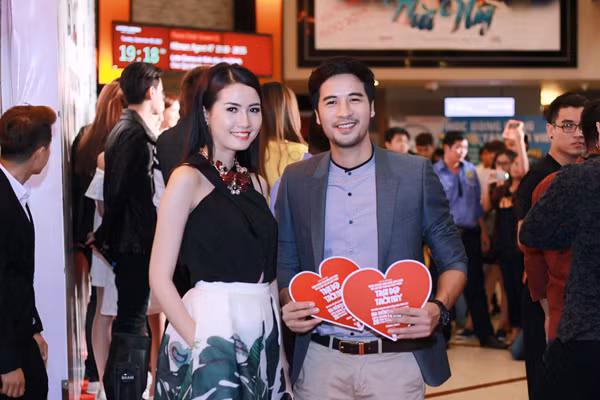 Nam diễn viên Đoàn Thành Tài "kèm sát" Phan Thị Mơ tại sự kiện ảnh 7